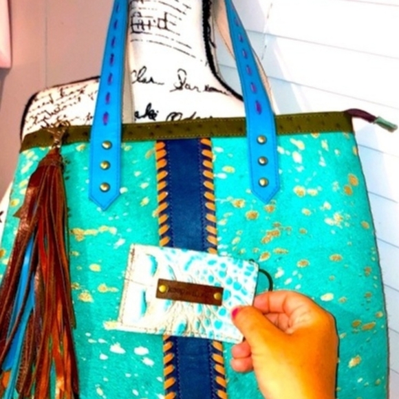 Upcycled Gucci Bag - Picture 2 of 14